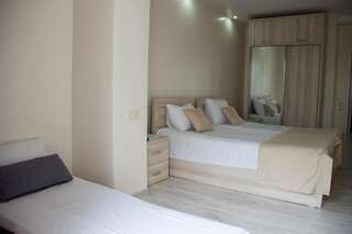 Курортные отели Kolkhida Resort & Spa Уреки Двухместный номер с 2 отдельными кроватями-9