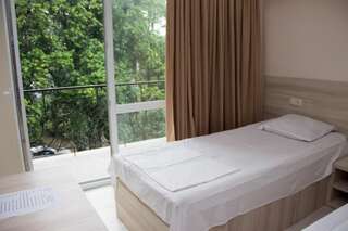 Курортные отели Kolkhida Resort & Spa Уреки Двухместный номер с 2 отдельными кроватями-11