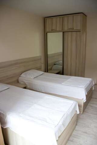 Курортные отели Kolkhida Resort & Spa Уреки Двухместный номер с 2 отдельными кроватями-12